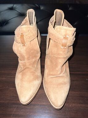 Musse & Cloud Suede Pointed Ankle Boots with Braided Strap - Tan